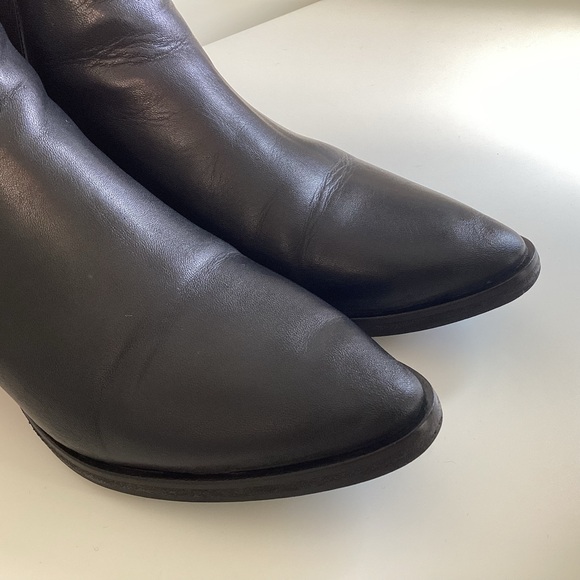 Poppy Barley Low Rise Chelsea Boots, Black - Picture 3 of 8